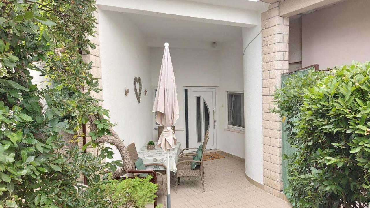 Apartment Jerolima Dugi Rat Exterior photo