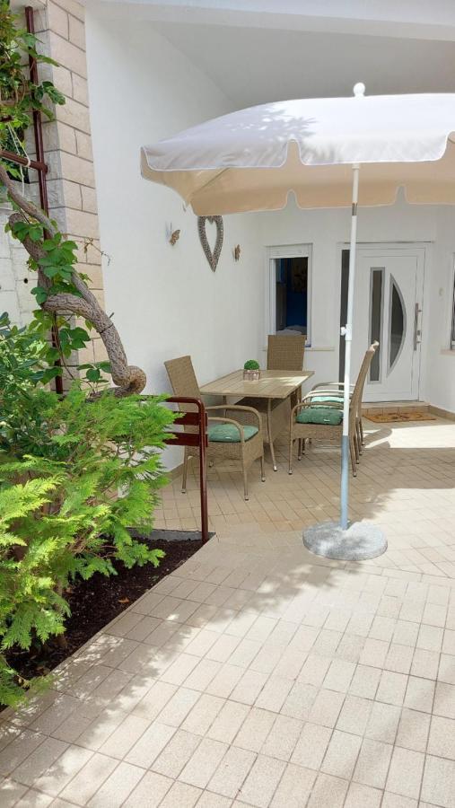 Apartment Jerolima Dugi Rat Exterior photo